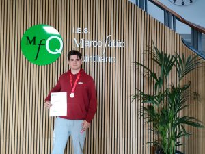 Medalla de Bronce en la Olimpiada Matemática: Leo Vidal Parviainen